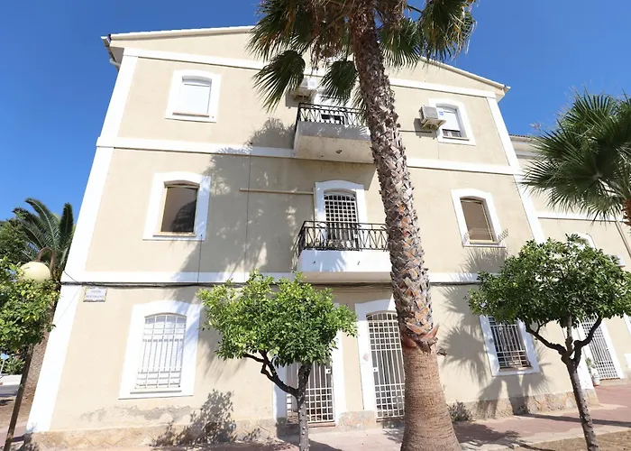 Historica Y Moderna Casa Frente A La Playa